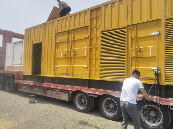 魏都除了负载情况和发动机维护,还有哪些因素会影响 200kw 柴油发电机的油耗?