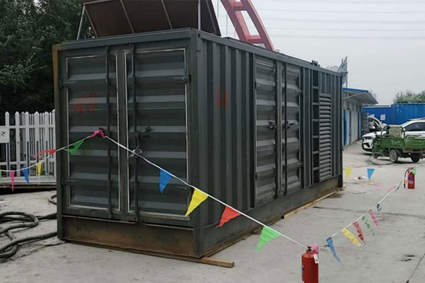 魏都发电机租赁空气滤清器多久更换一次?